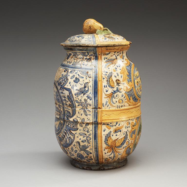 An Italian jar with cover, 17/18th Century.