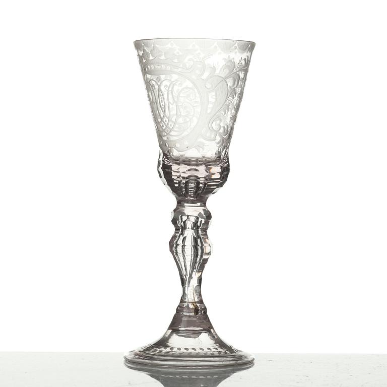 A English engraved and cut glass goblet, 18th Century.