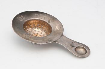 139. TEA STRAINER.