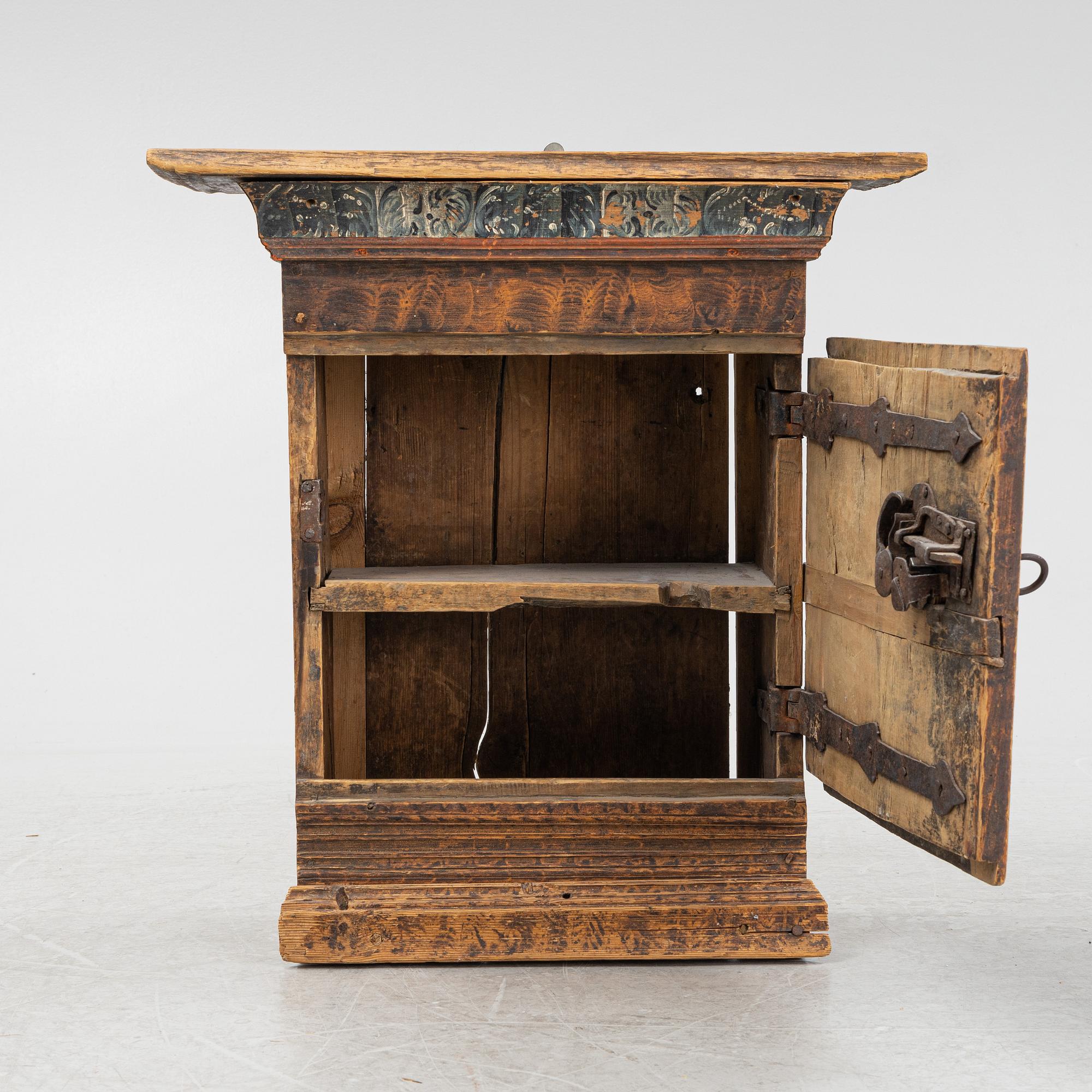 A Swedish Painted Cabinet, 18th/19th Century.