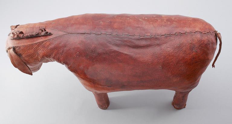 FOTPALL, läder, Dimitri Omersa & Co, 1900-talets andra hälft.