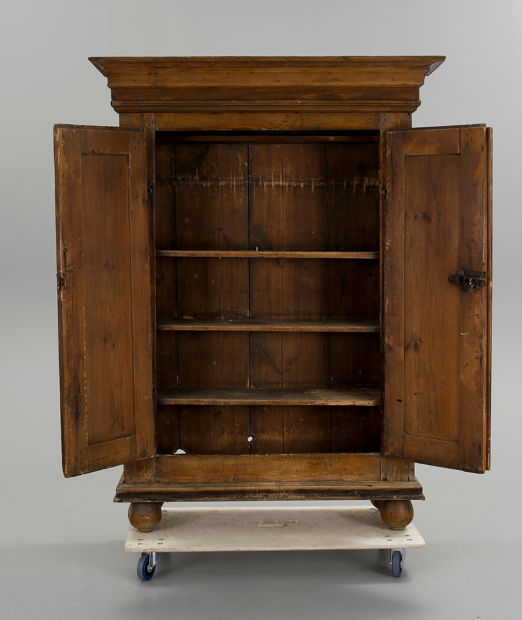 SKÅP, barock, 1700-tal.