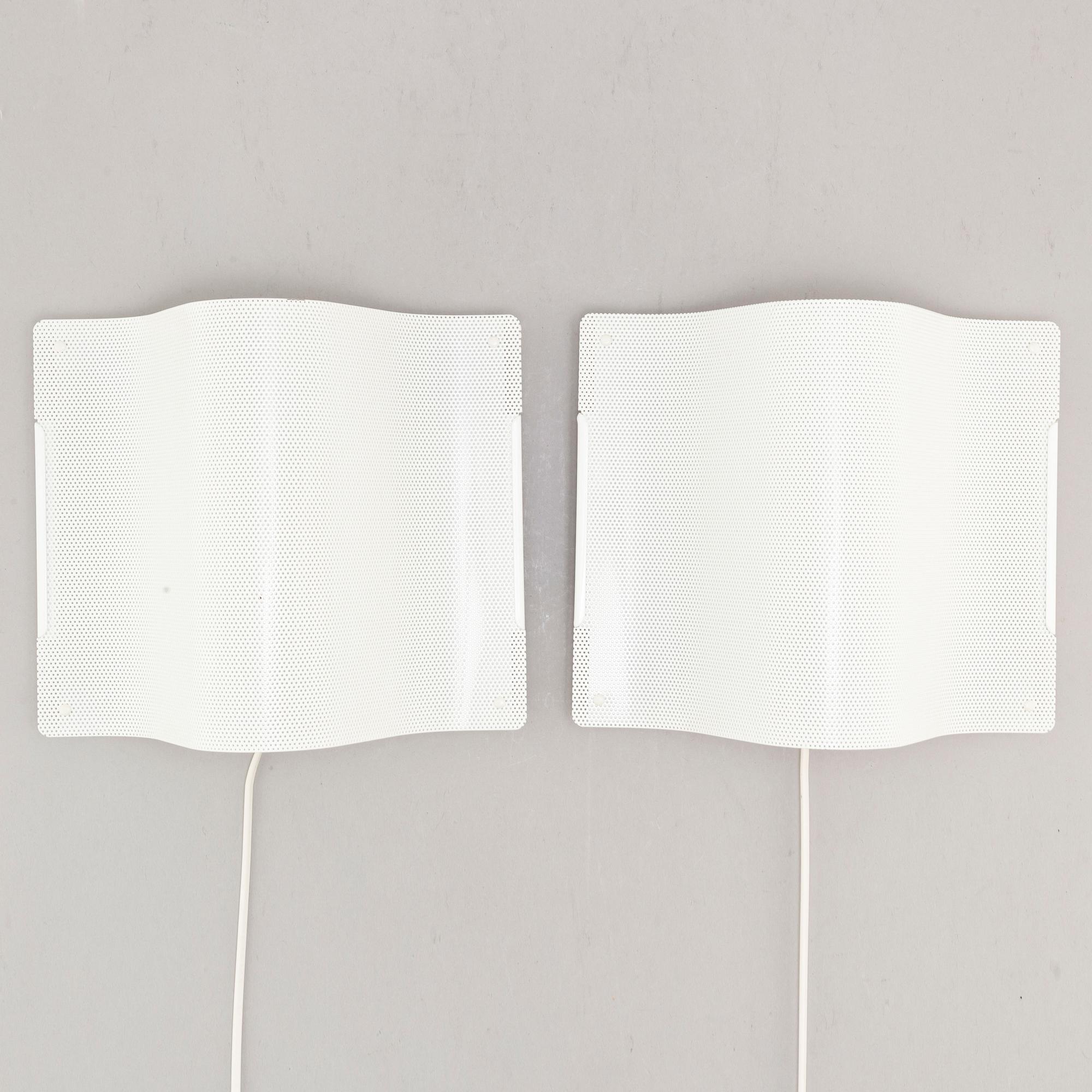 A pair of 'Zero' wall lamps, from Lindau & Lindekrantz, second half of the 20th century.