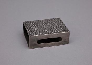 TÄNDSTICKSASKSETUI, tenn, Estrid Eriksson, firma Svenskt Tenn, 1900-talets första hälft.