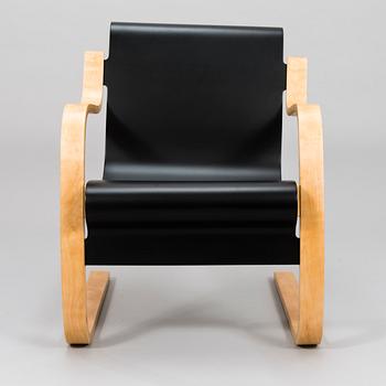 ALVAR AALTO, An early 1930's armchair '13' Huonekalu-ja Rakennustyötehdas A.B. Finland.