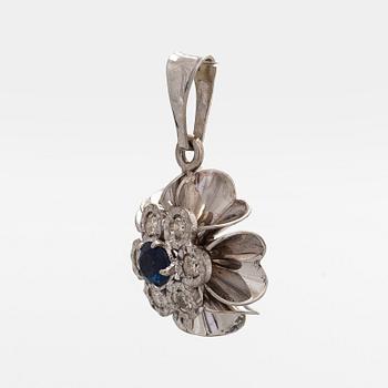 Riipus 18K kultaa, safiireja ja timantteja. Kupittaan Kulta Turku.