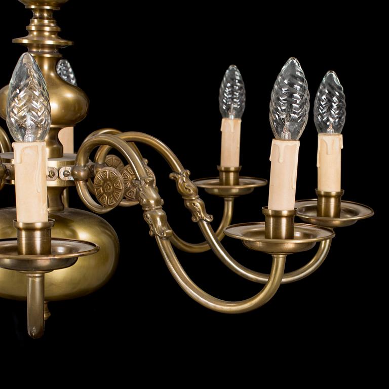 TAKLAMPA, barockstil. 1900-talets mitt.