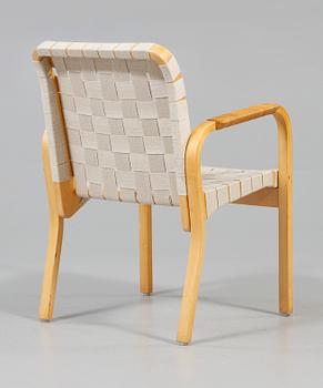 KARMSTOLAR, ett par, modell 45, Alvar Aalto, Artek, modellen formgiven 1947.
