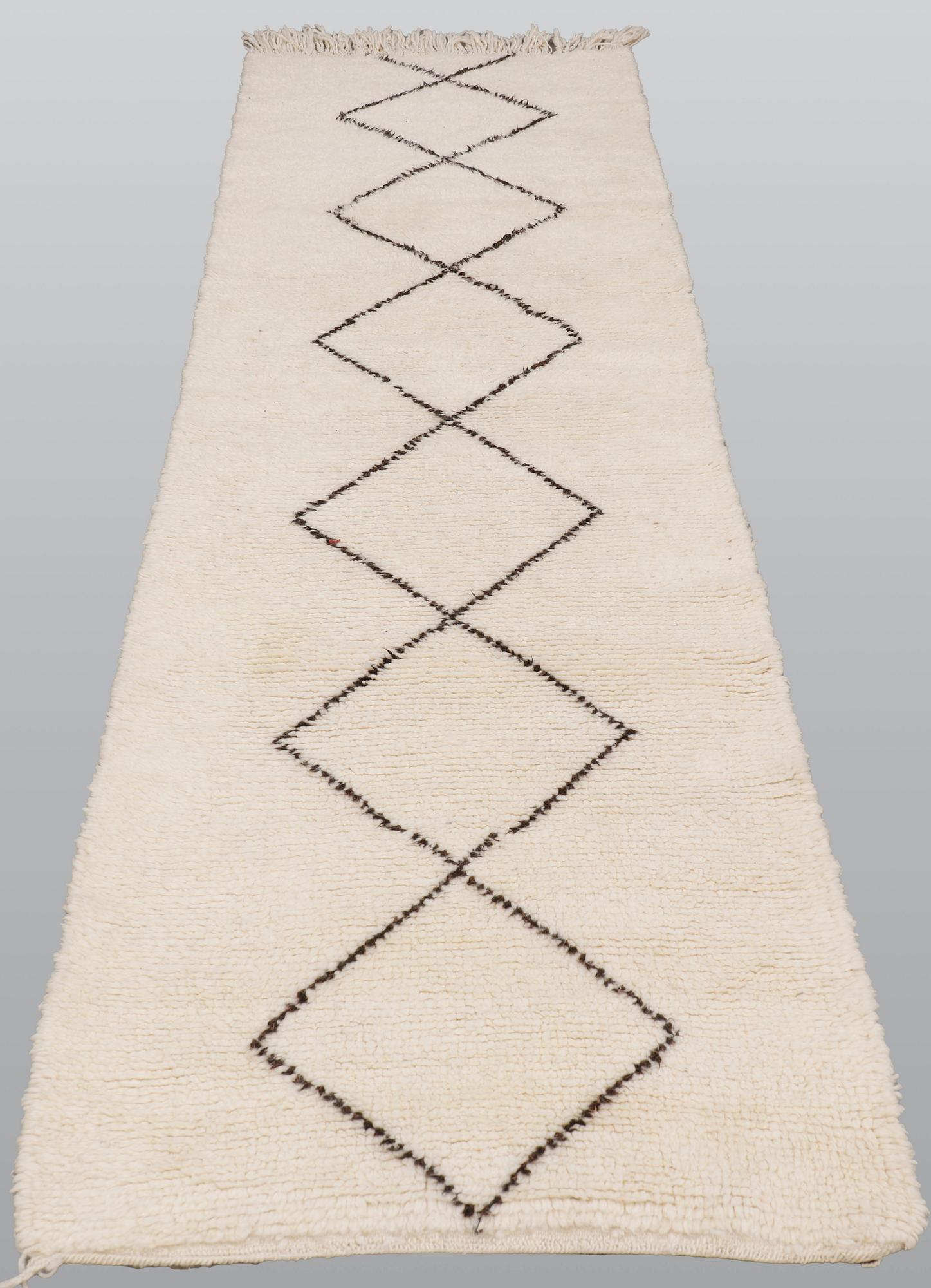 A runner, Morocco, ca 290 x 88 cm.