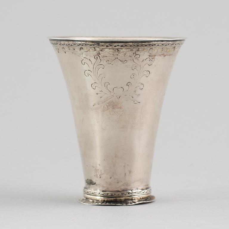 BÄGARE, silver, Aron Wangstelius, Torshälla 1778. Vikt ca 59 g.