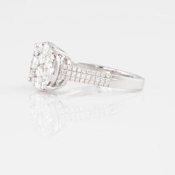 RING, med briljantslipade diamanter ca 1.00 ct.