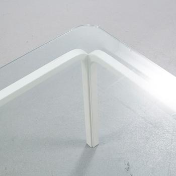 ALVAR AALTO, soffbord, "Y805B", modell formgiven 1946.