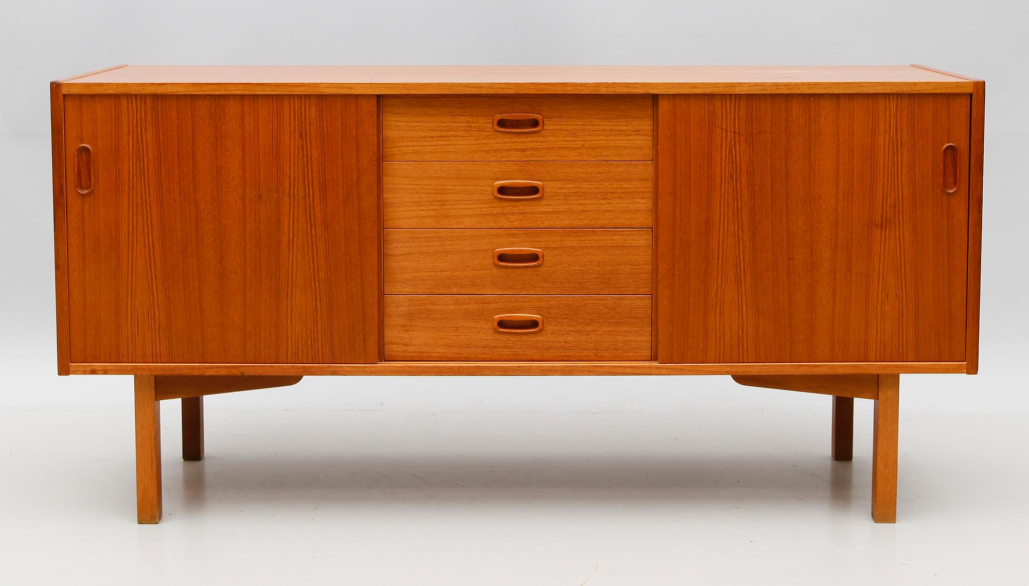 SIDEBOARD, 1900-talets andra hälft.