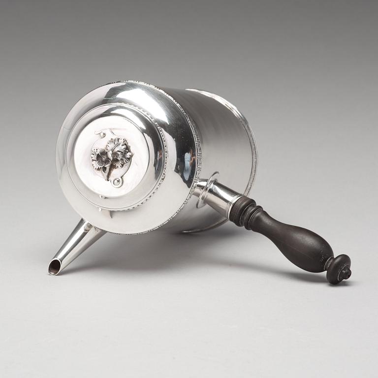 A Swedish 18th century silver chocolate-pot, mark of Pehr Zethelius, Stockholm 1767.