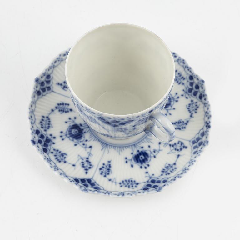 36 pieces of a full lace 'Musselmalet' coffee service, Royal Copenhagen, Denmark.