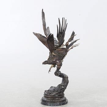 FERNANDEZ ARMAN, skulptur, patinerad brons, "Sliced eagle", signerad och numrerad 3/8, 1986.