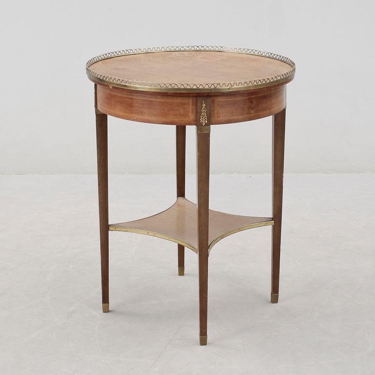 BORD, gustaviank stil, 1900-talets början.