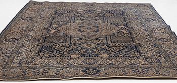 Carpet, 340 x 250 cm.