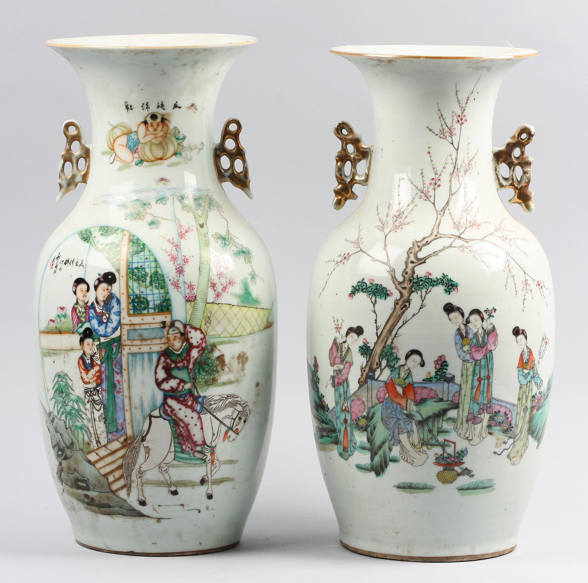GOLVVASER, porslin, 2 st. Kina, 1900-talets första hälft.