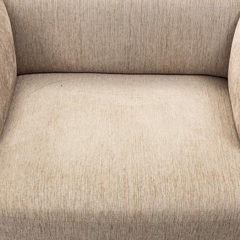 A pair of Promemoria Furniture easy chairs. Italy.