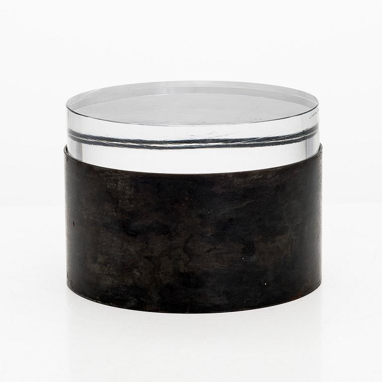 Saara Hopea, rasia, malli SH 115, signeerattu Saara Hopea Nuutajärvi Notsjö -62.