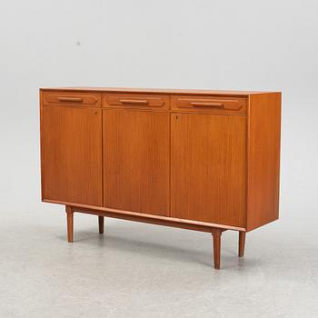 A teak veneered sideboard, 1950's/1960's.