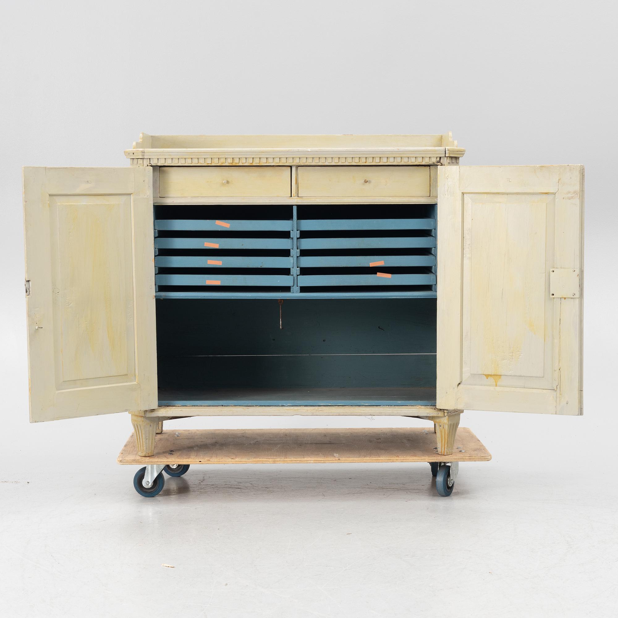 Sideboard, Late Gustavian, first half of the 19th century.