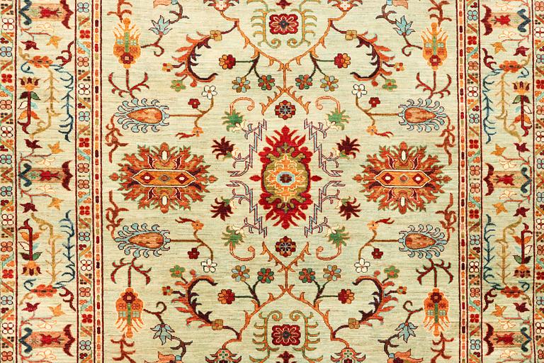 A Ziegler Ariana carpet, c. 290 x 291 cm.