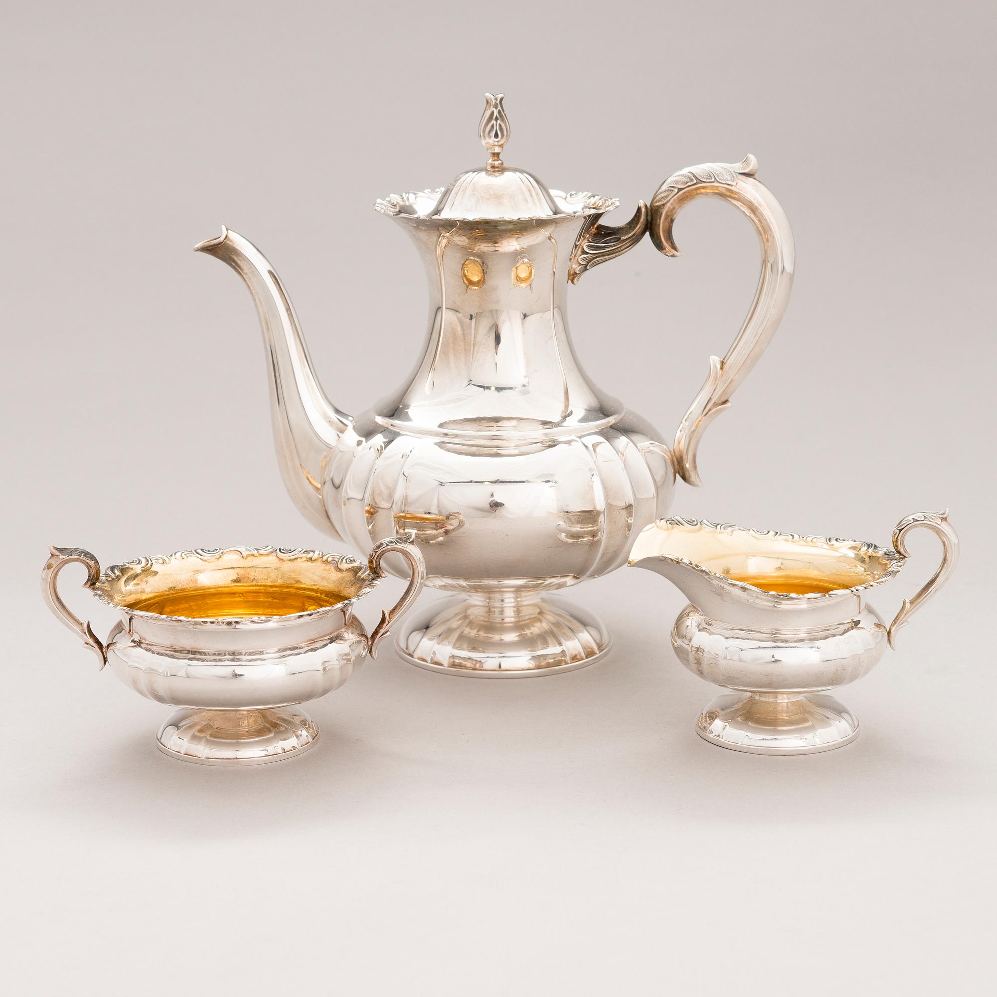 A 3-piece silver coffee set, Kultakeskus, Hämeenlinna 1980 and 1981.