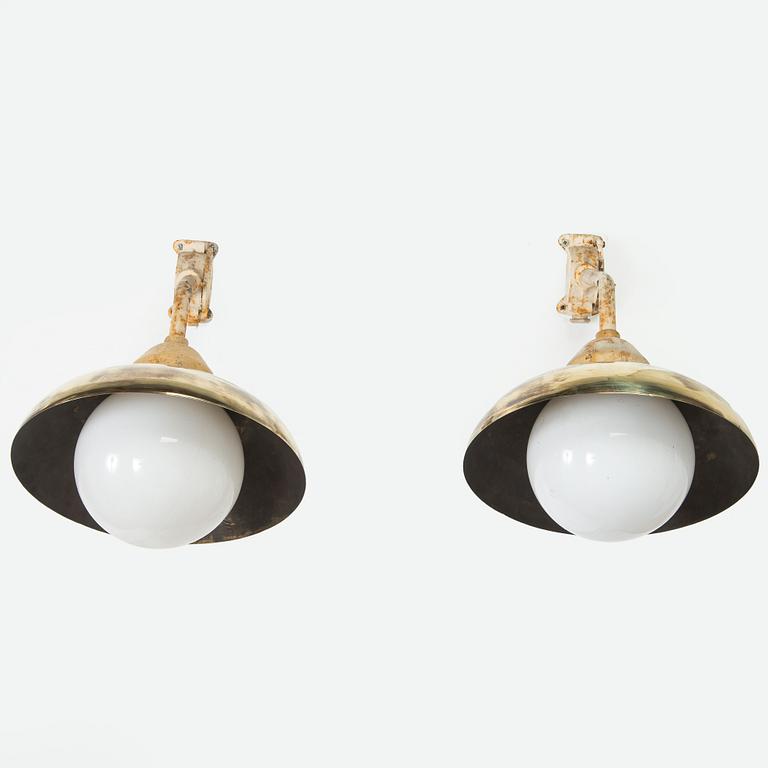 Paavo Tynell, seinä- / ulkovalaisinpari, malli 7308, Taito / Idman, 1930-luku.