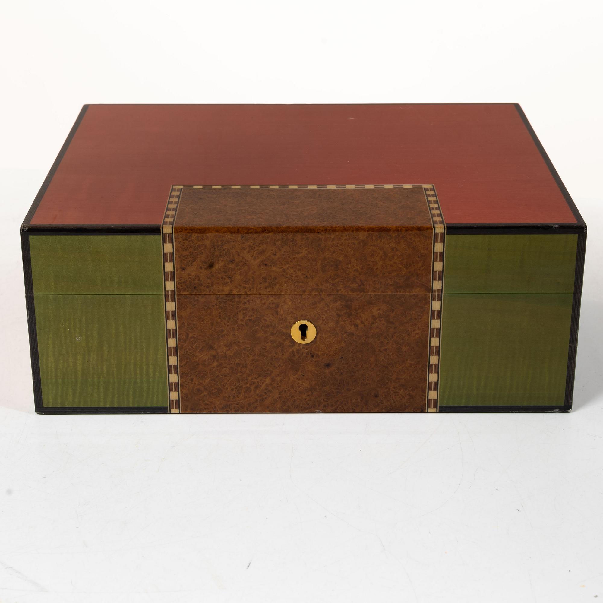 Elie Bleu, humidor, Paris, circa 2000. Provenance: H.H. Hamad bin Khalifa Al Thani.