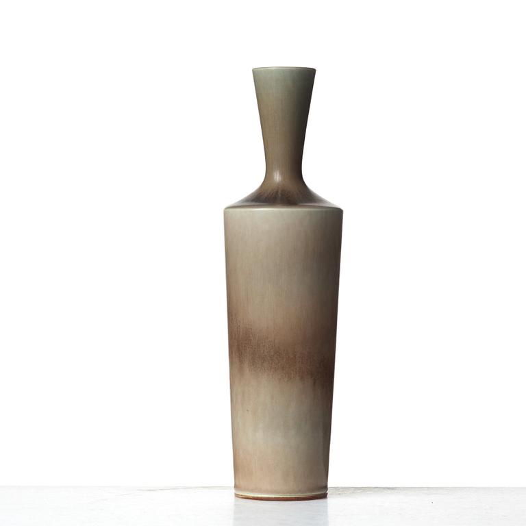 BERNDT FRIBERG, a stoneware vase, Gustavsberg studio, Sweden 1962.