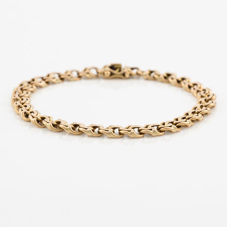 Bracelet, 18K gold, Bismarck link.