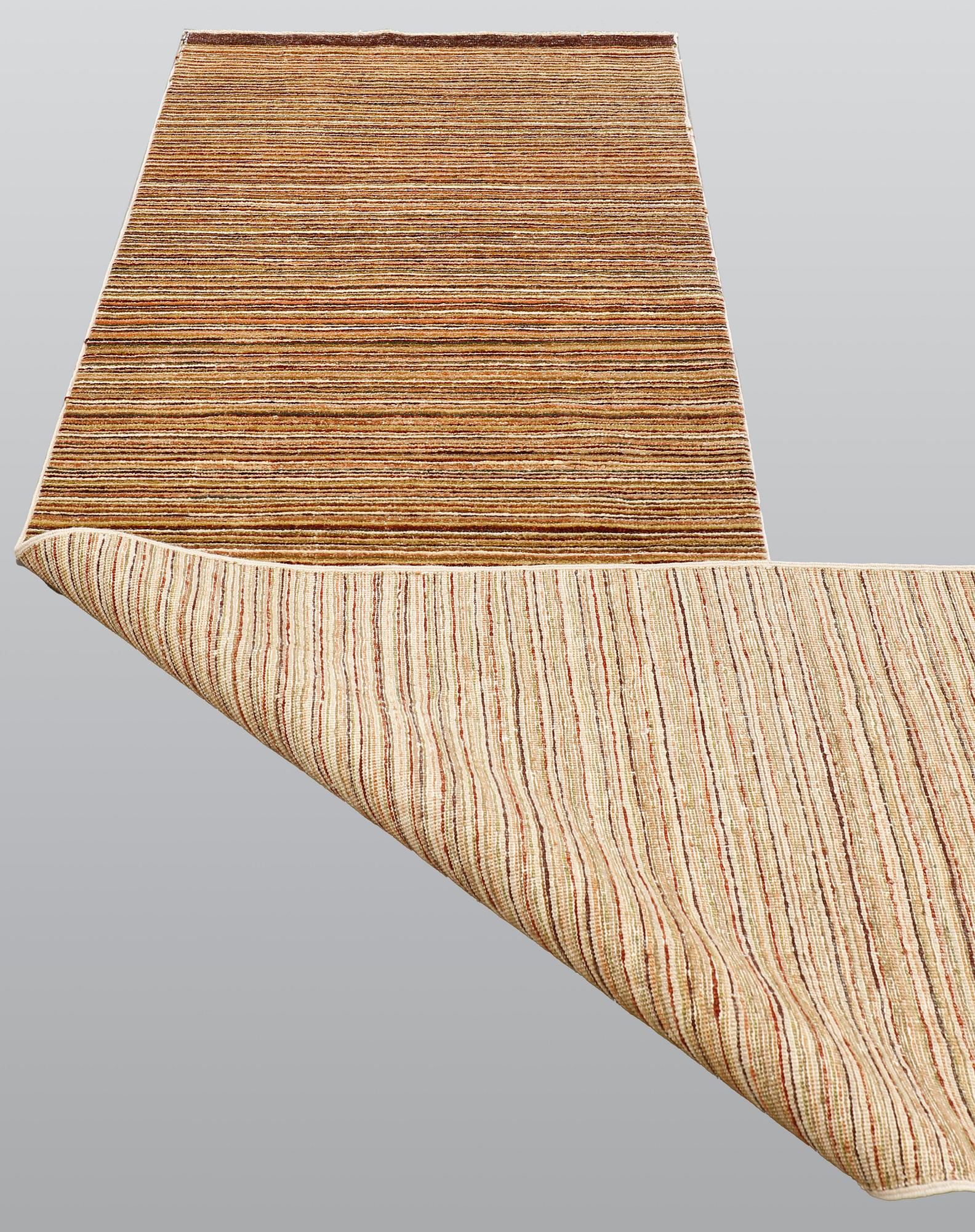 Gallerimatta, orientalisk, ca 288 x 79 cm.