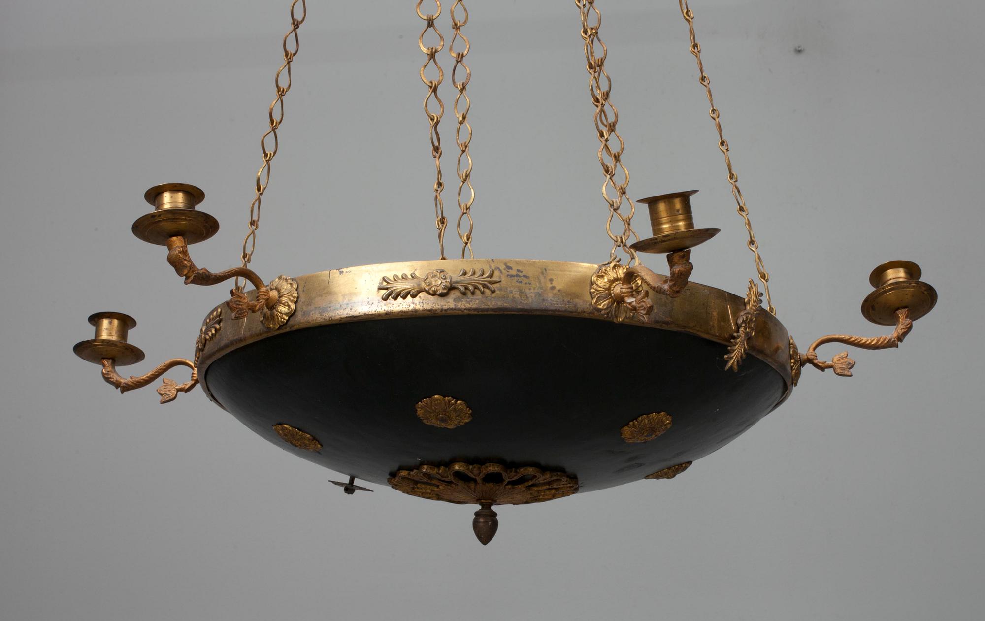 TAKAMPEL, empirestil, sekelskiftet 1800/1900-tal. H 85.