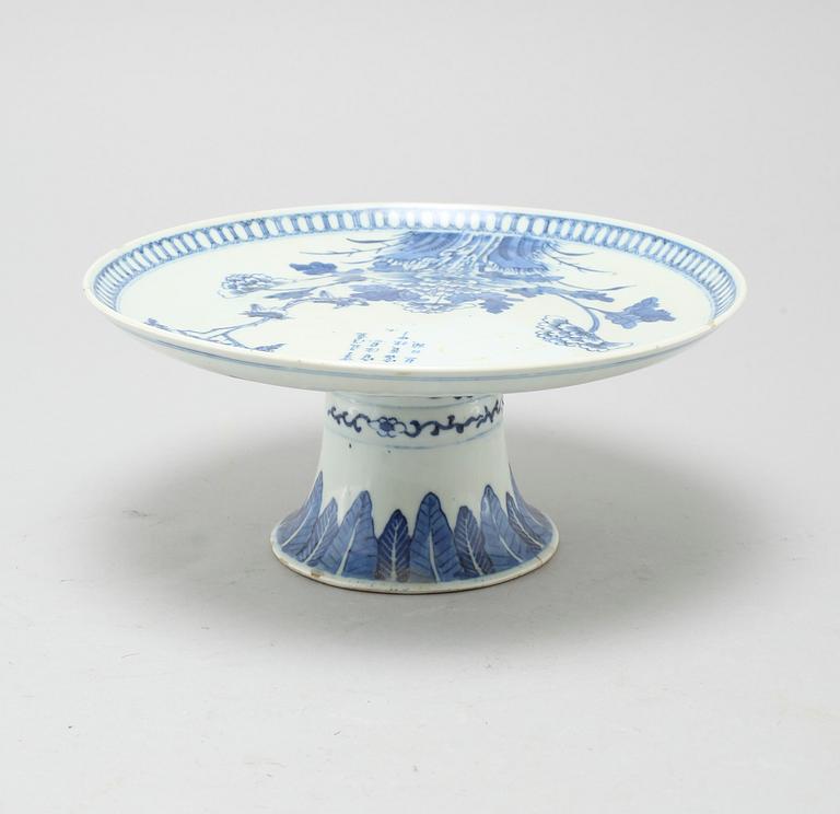 TAZZA, porslin, Kina,  omkring 1900.