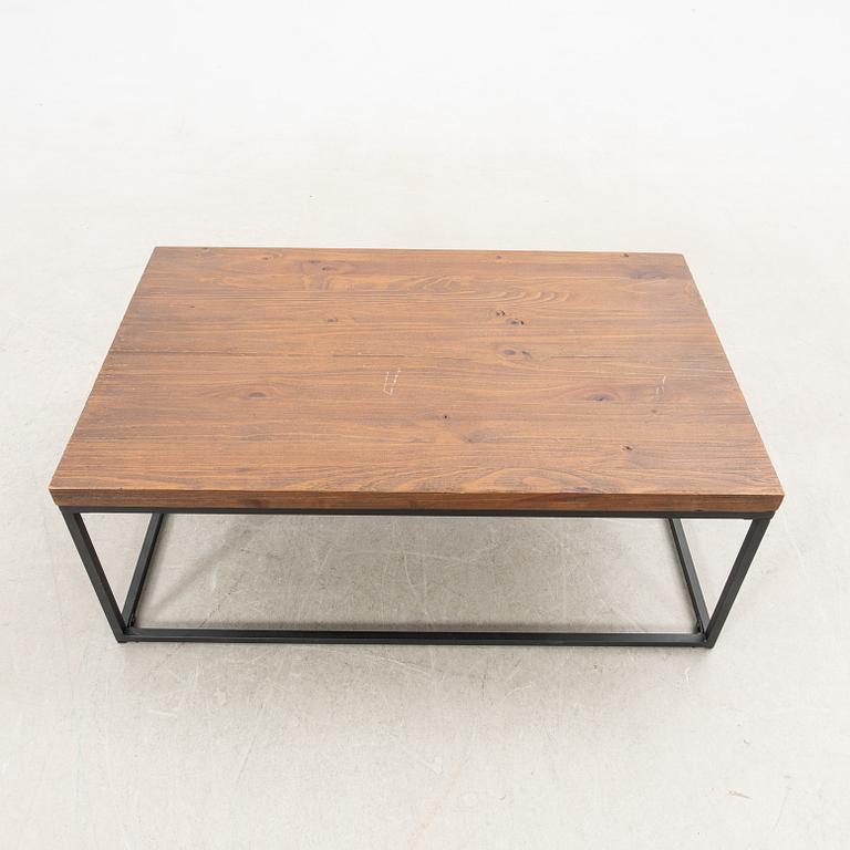 Coffee table, late 20th century.