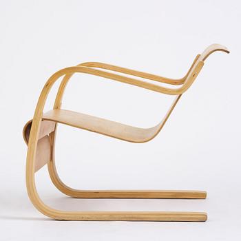 Alvar Aalto, a birch armchair model "31", Huonekalu-ja Rakennustyötehdas or Aalto Design, Hedemora, mid-20th century.