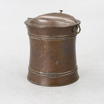 Water barrel, 19th century.