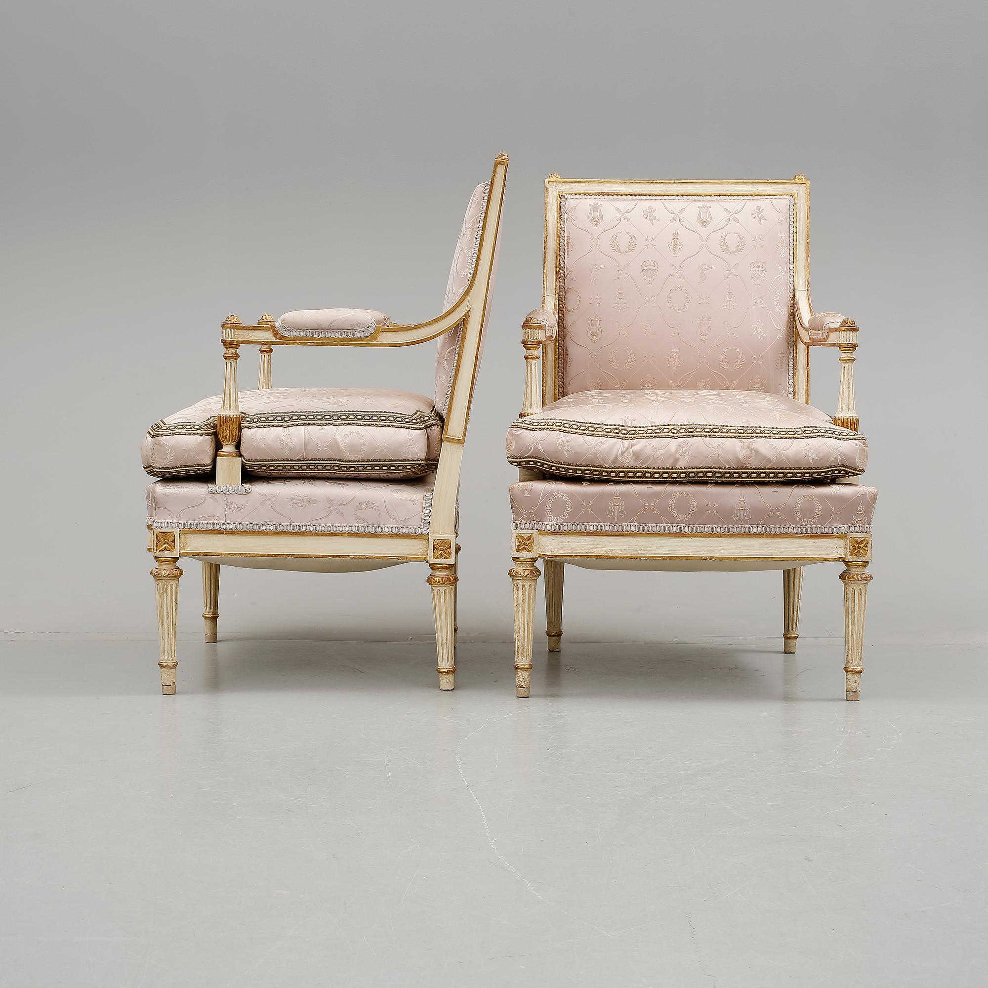 SALONGSGRUPP, 3 delar, Louis XVI-stil, Spanien, 1900-talets första hälft.