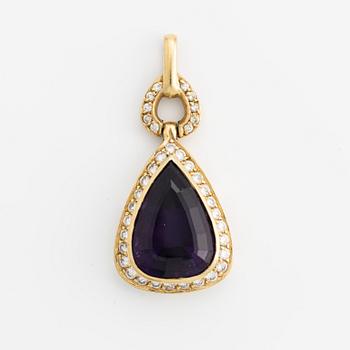 Pendant with earrings, H Stern, gold, amethysts, and brilliant-cut diamonds.