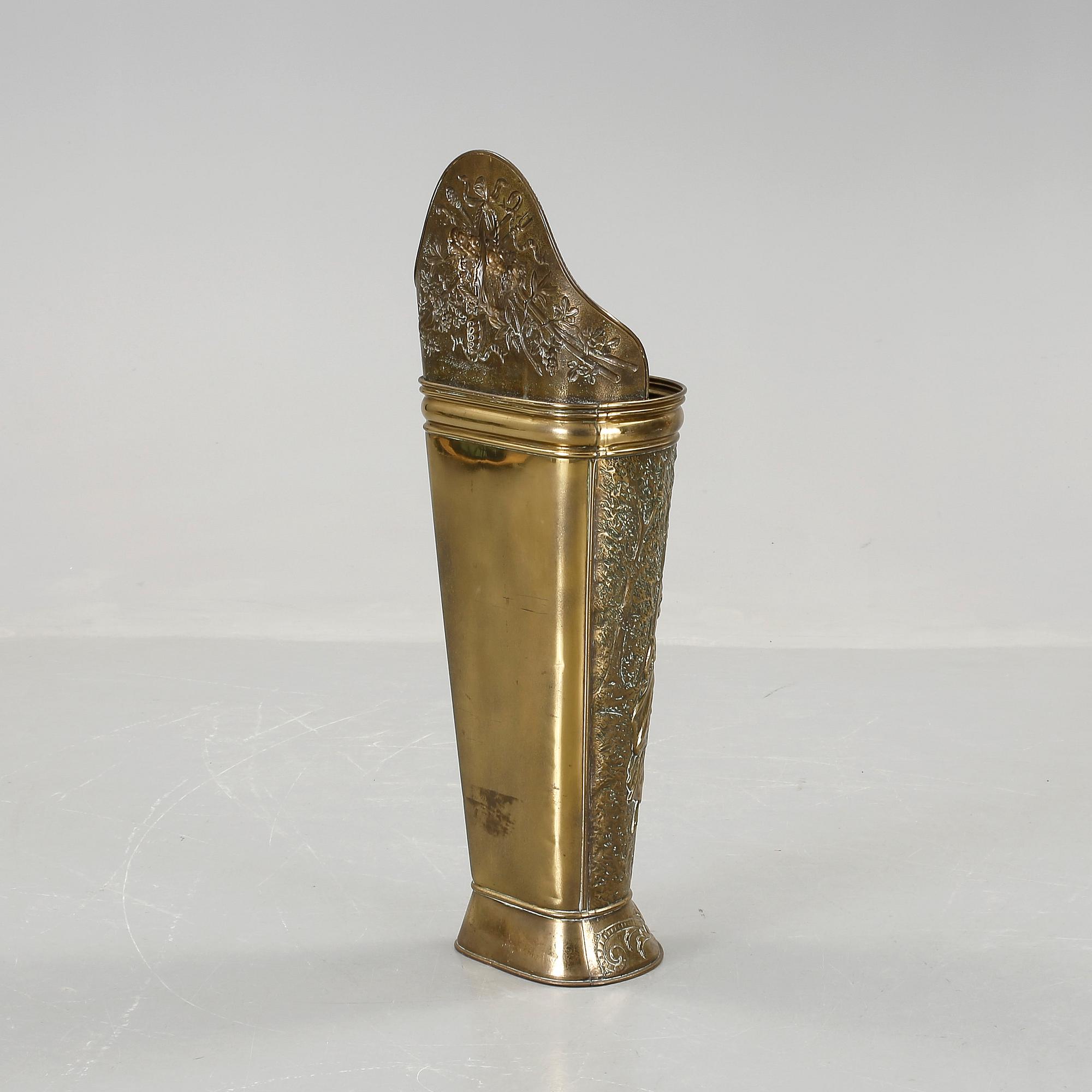 PARAPLYSTÄLL, 1900-tal.