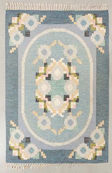 Ingegerd Silow, Rug, flat weave, signed, approximately 233x167 cm.