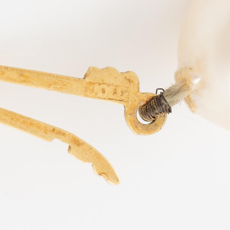 Collier med odlade pärlor, lås 18K guld med åttkantslipade diamanter.