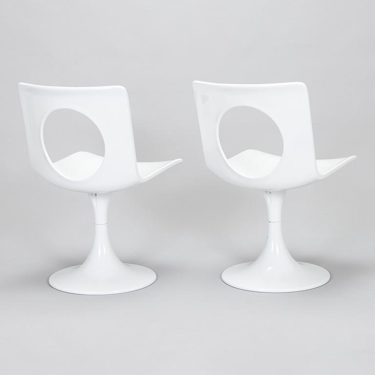Carl Gustaf Hiort af Ornäs, tuoleja, 4 kpl, "Afo-Seat-2001", SOK Rauman Tehtaat. Malli suunniteltu 1971.