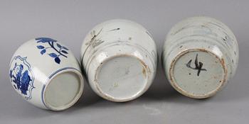 BOJANER, 3 st, porslin, Kina, 1800/1900-tal.