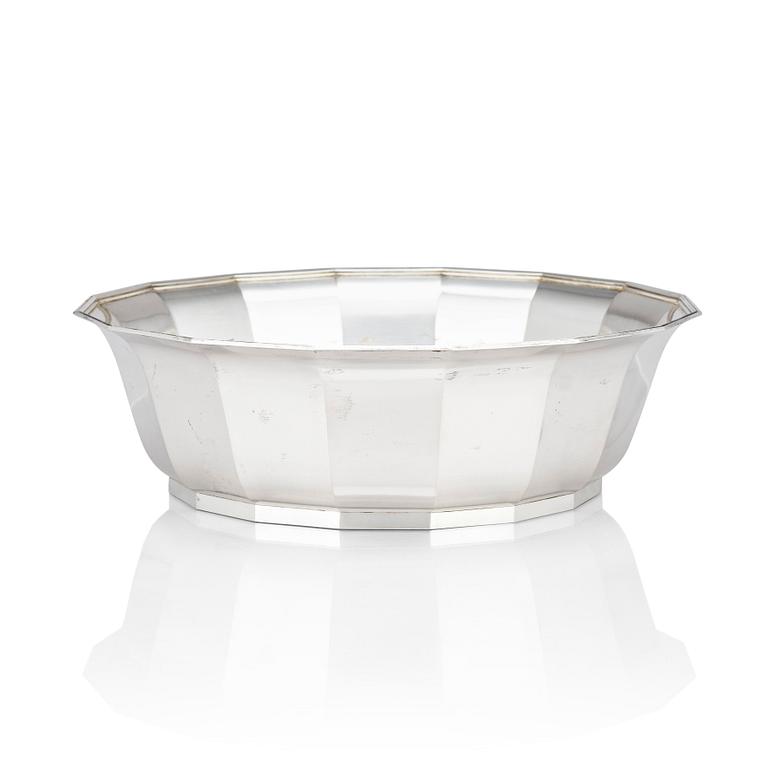 Wiwen Nilsson, a sterling silver bowl, Lund, Sweden 1964.