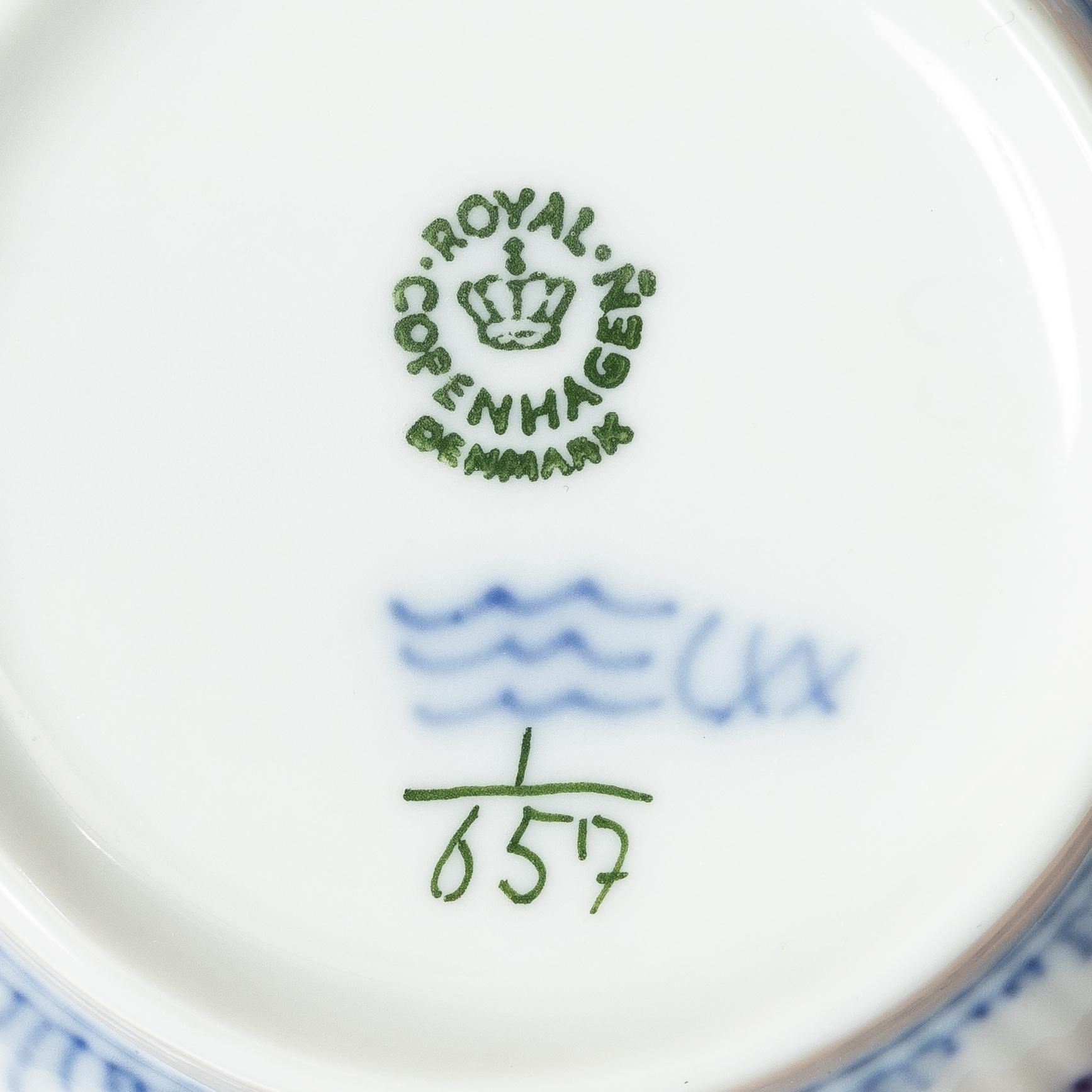 Royal Copenhagen, kaffeservis, 27 delar, "Musselmalet", Royal Copenhagen, Danmark.