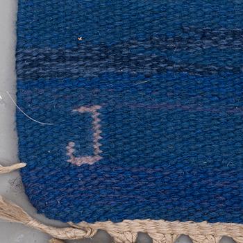 A CARPET, "Stjärnsund", flat weave, signed J (Judith Johansson), around 258 x 167 cm.