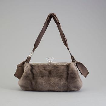VÄSKA, päls, Malene Birger och Saga furs.